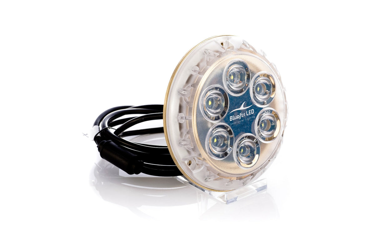 Piranha P6 Nitro &amp; P6 Nitro Dual Colour (3,600Lm)