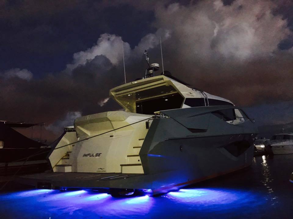 Piranha P12  Single / Dual Colour (6,200Lm)