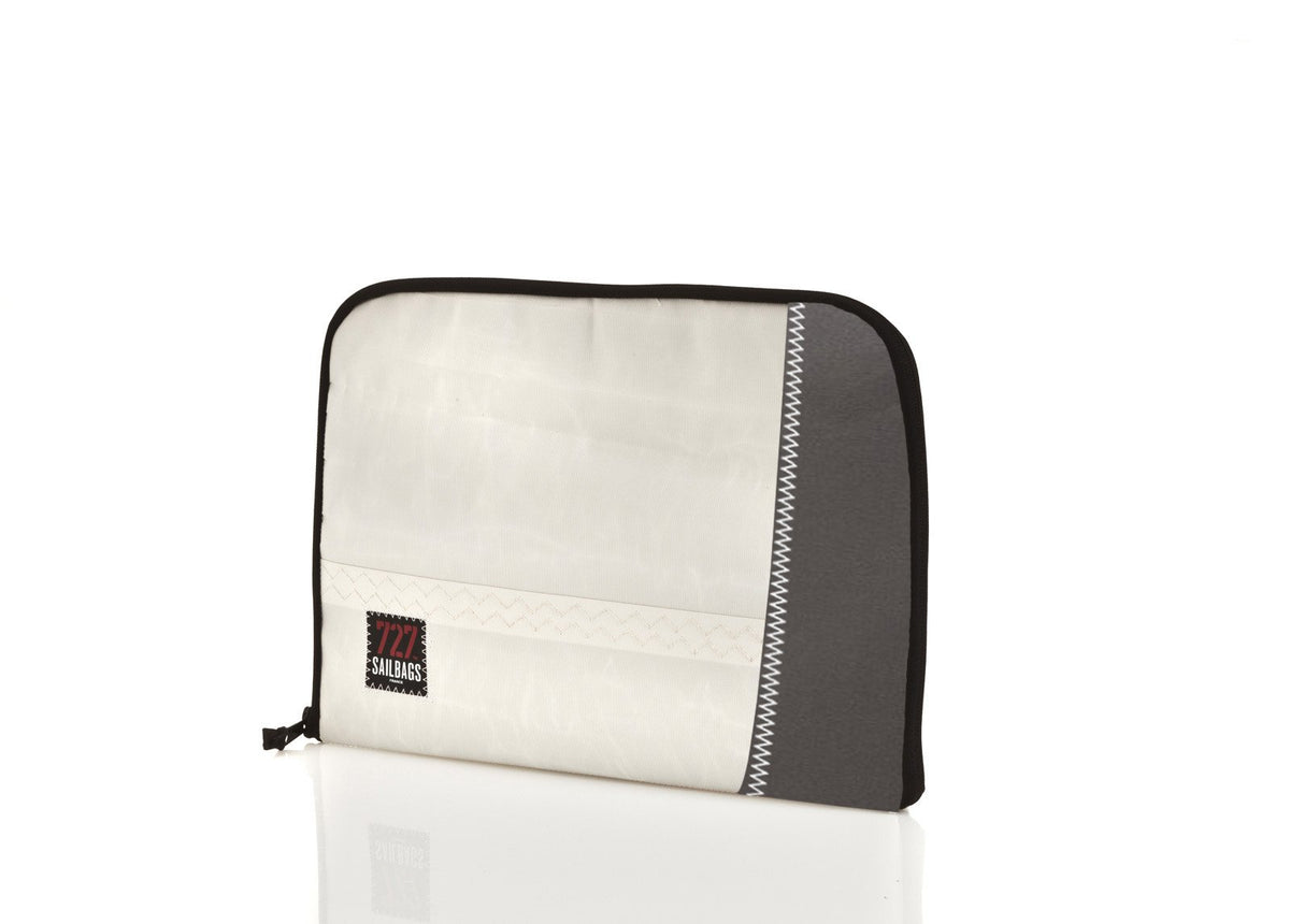 Laptop case - 13 inches - Recycled Main Sail