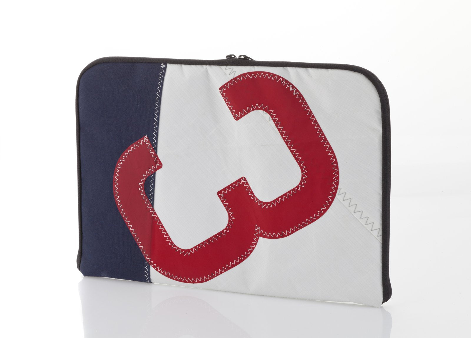 Laptop case - 13 inches - Recycled Main Sail