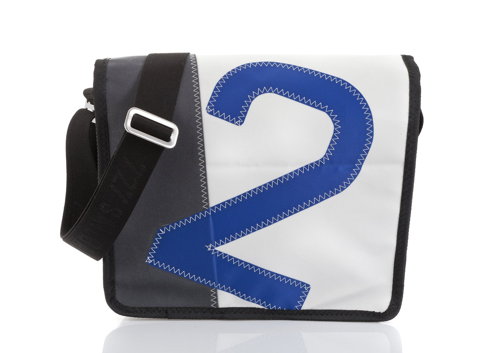 Messenger Bag "Bill" Recycled Main Sail