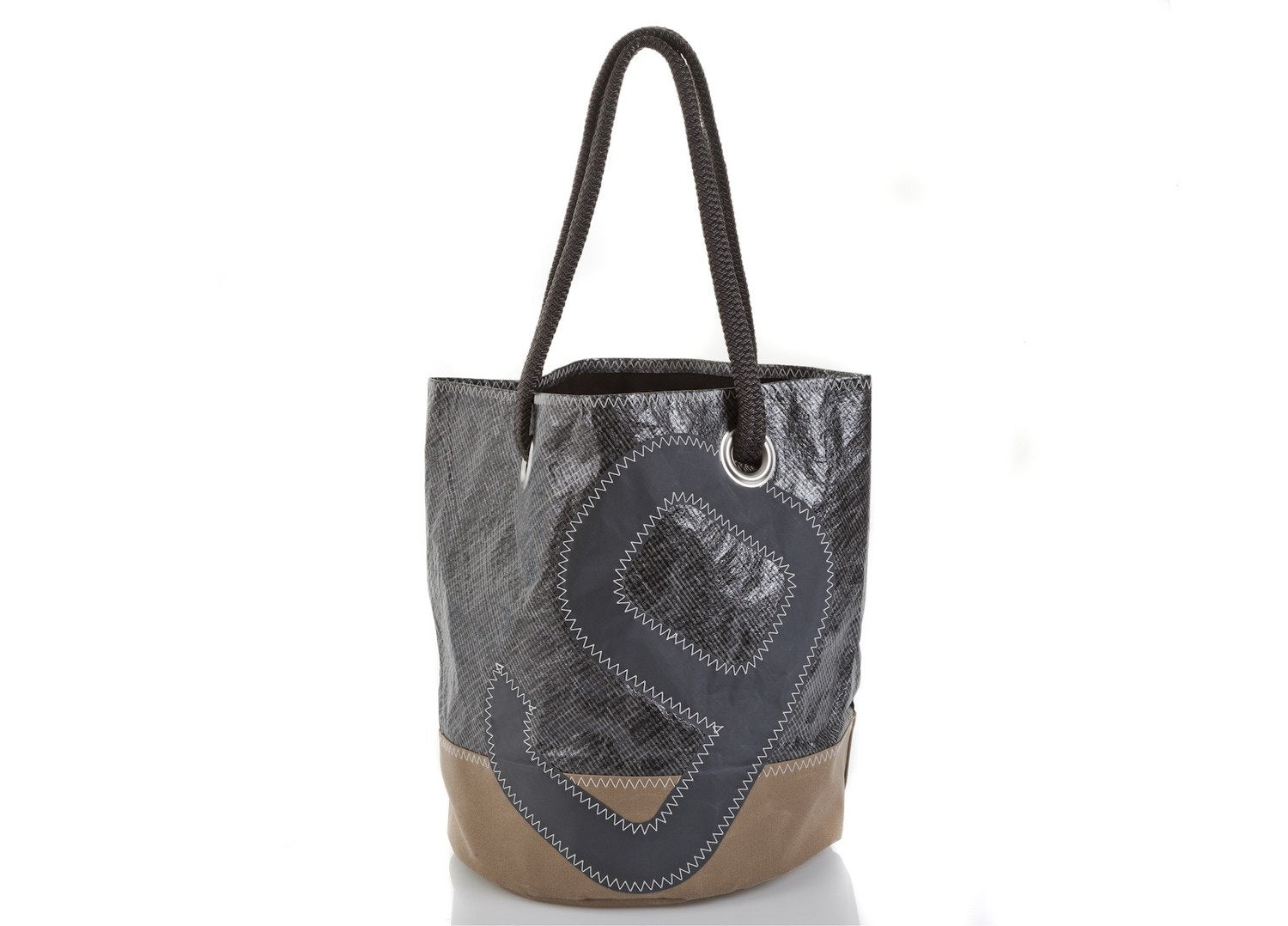 Sports Bag "Diego" in Recycled Sail Gennaker