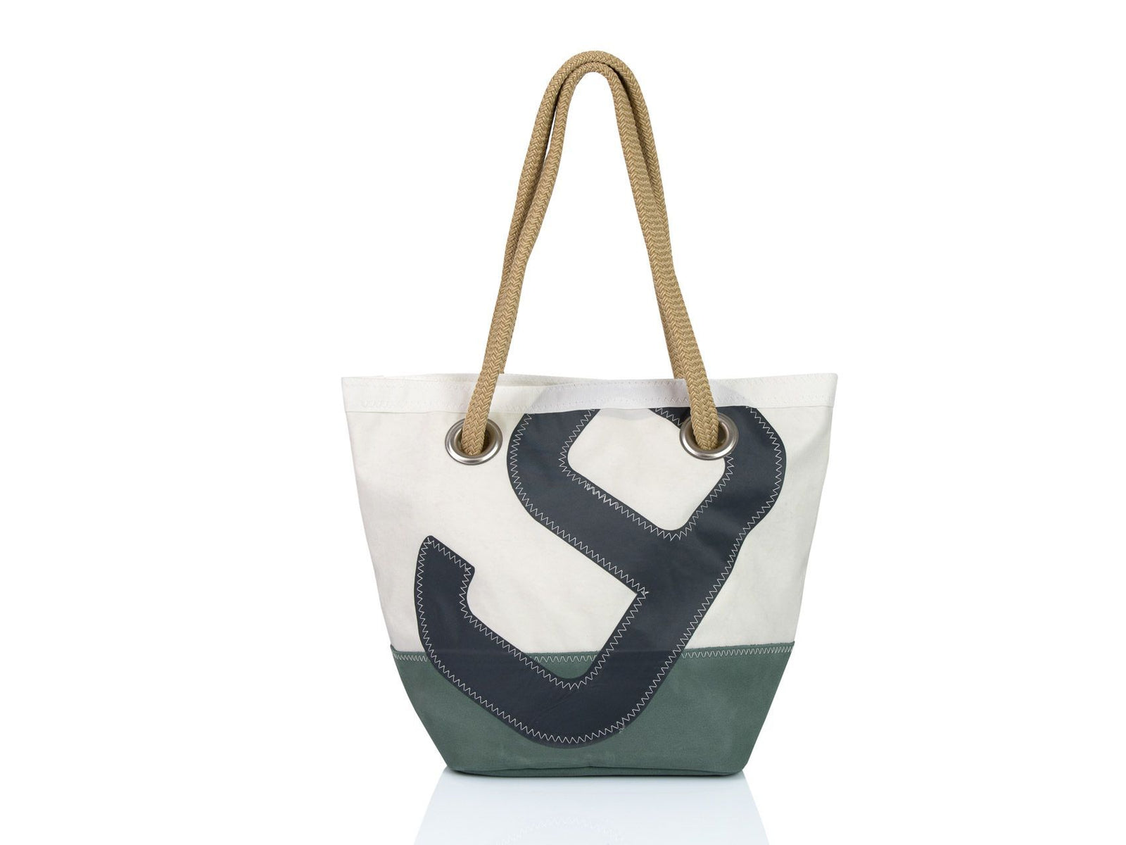 Sports Bag "Legend" Recycled Main Sail