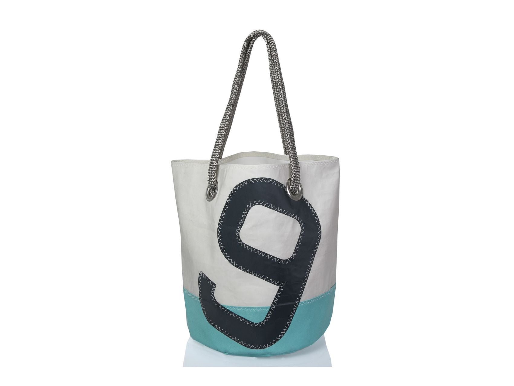 Sports Bag "Diego" in Recycled Main Sail